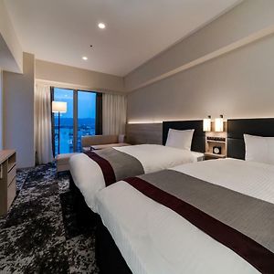 Deluxe Triple Room Smoking